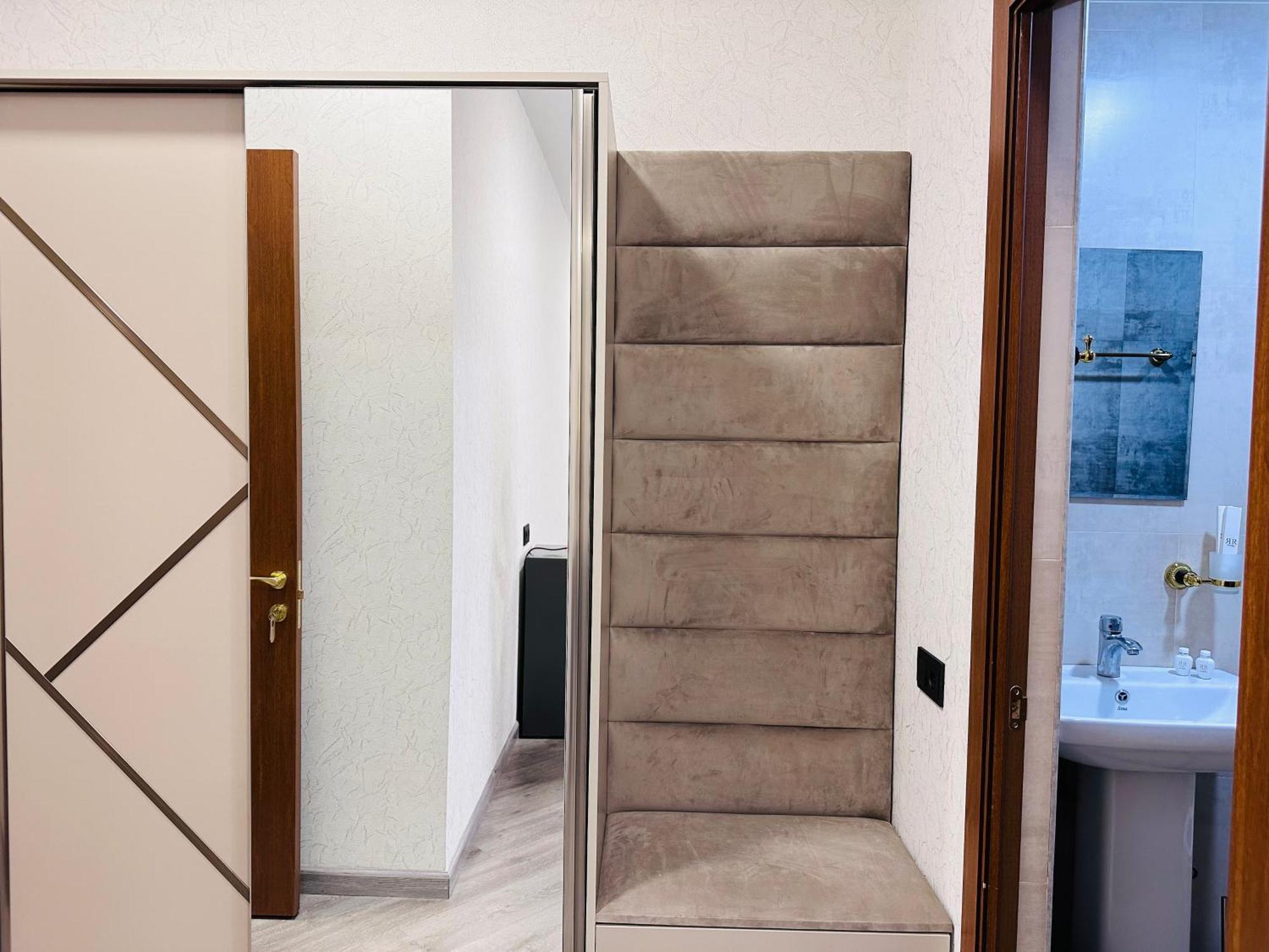 Royal Renaysance Hotel Yerevan Room photo
